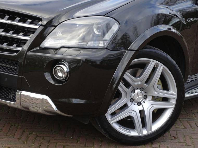 Mercedes-Benz M-Klasse
