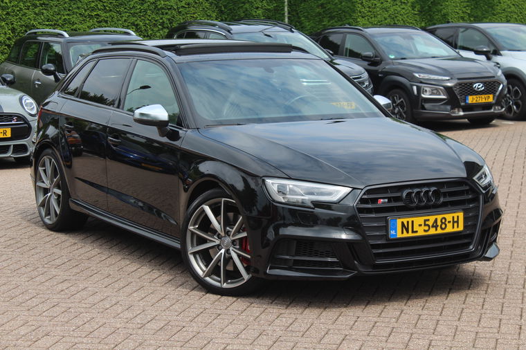 Foto van Audi S3