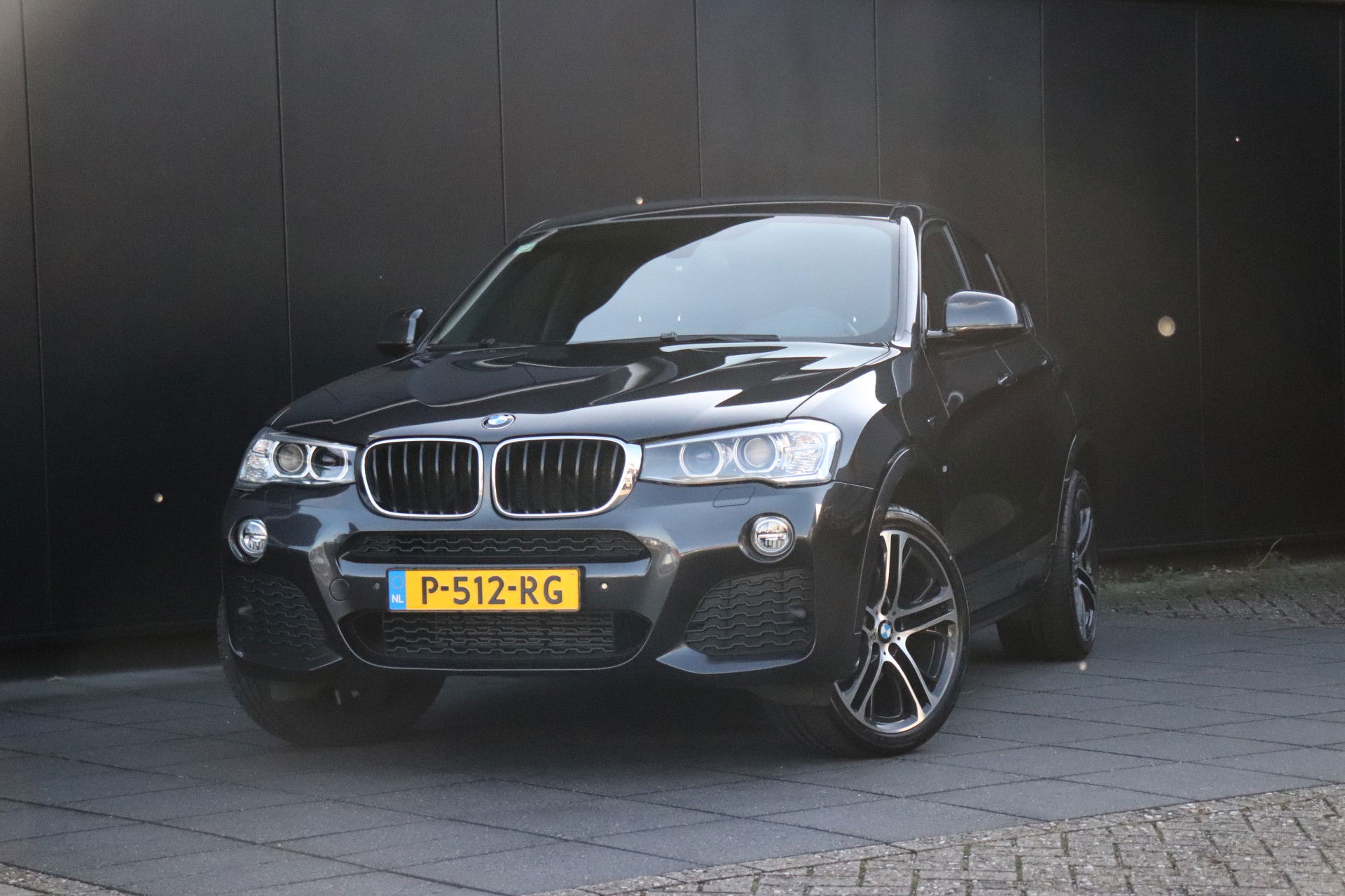 Foto van BMW X4