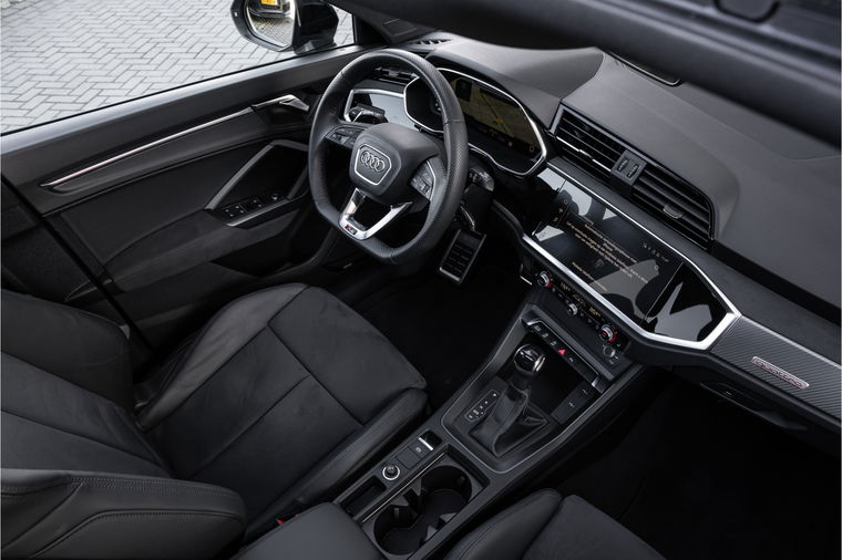 Audi RSQ3