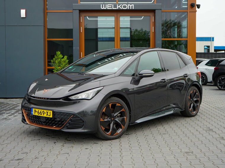Foto van CUPRA Born