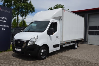 Nissan Interstar