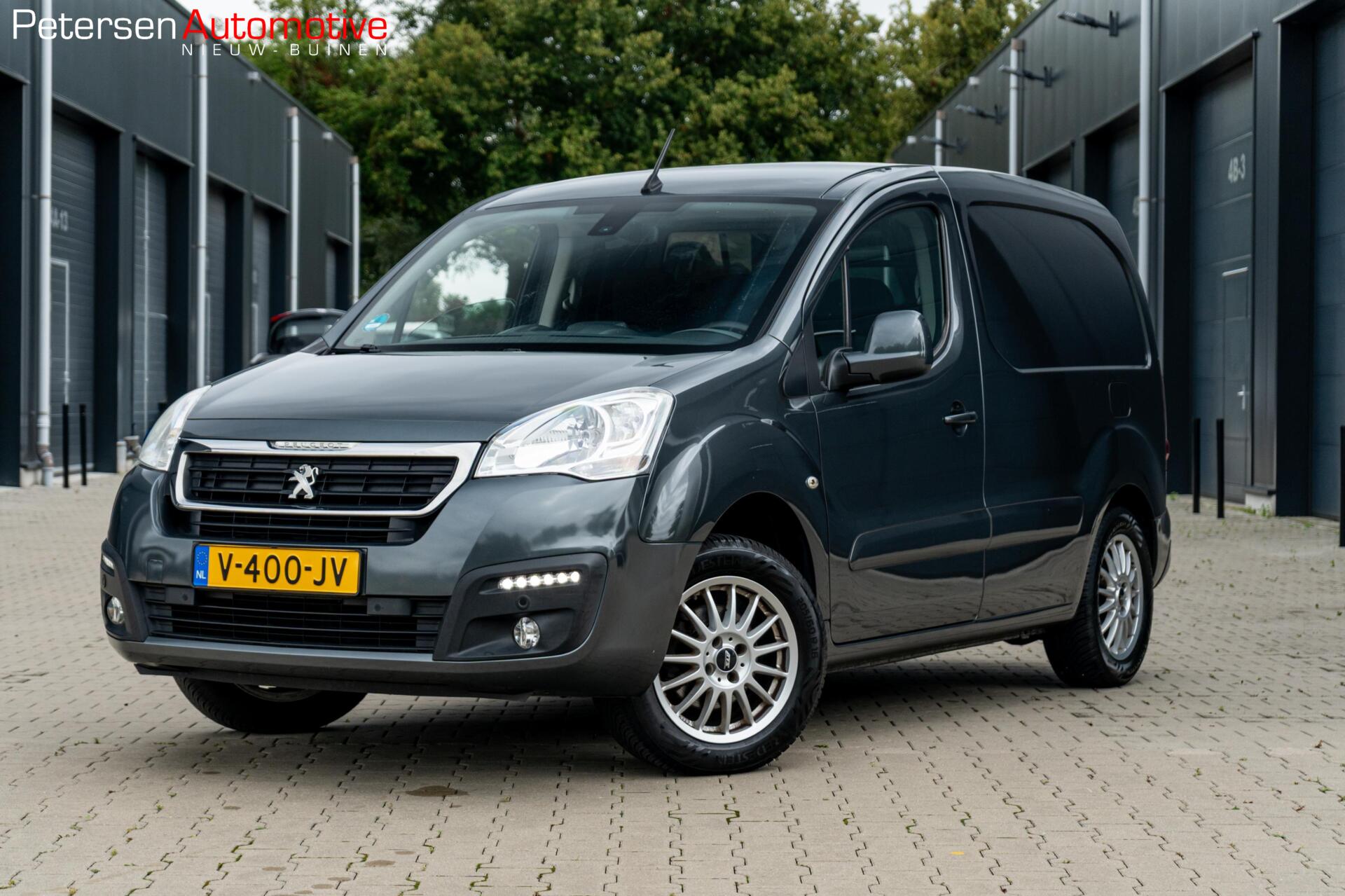 Foto van Peugeot Partner
