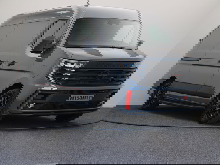Foto van Nissan Interstar