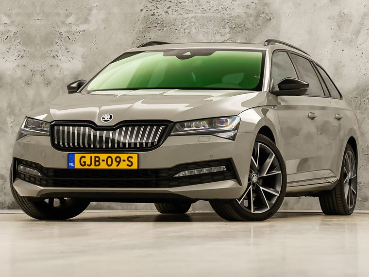 Škoda Superb foto 1