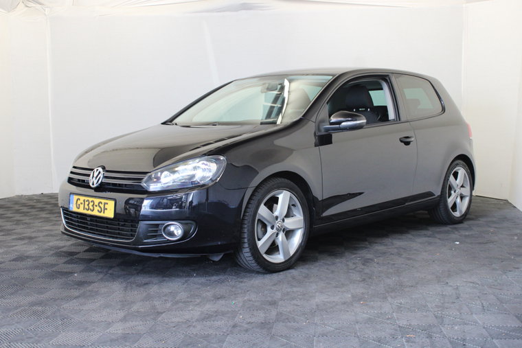 Volkswagen Golf foto 1