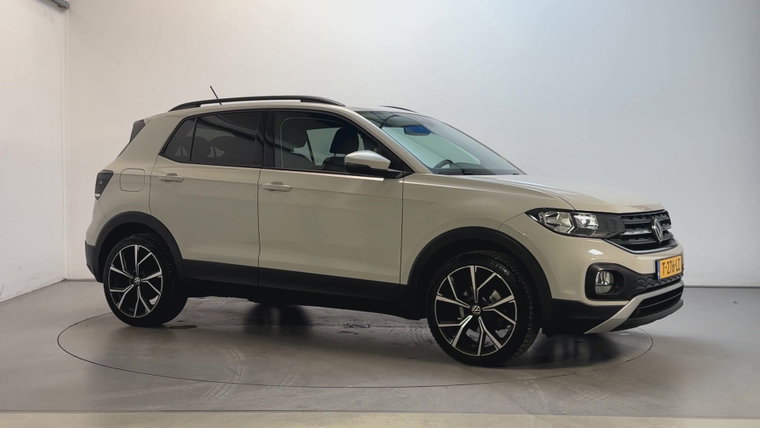 Volkswagen T-Cross foto 1