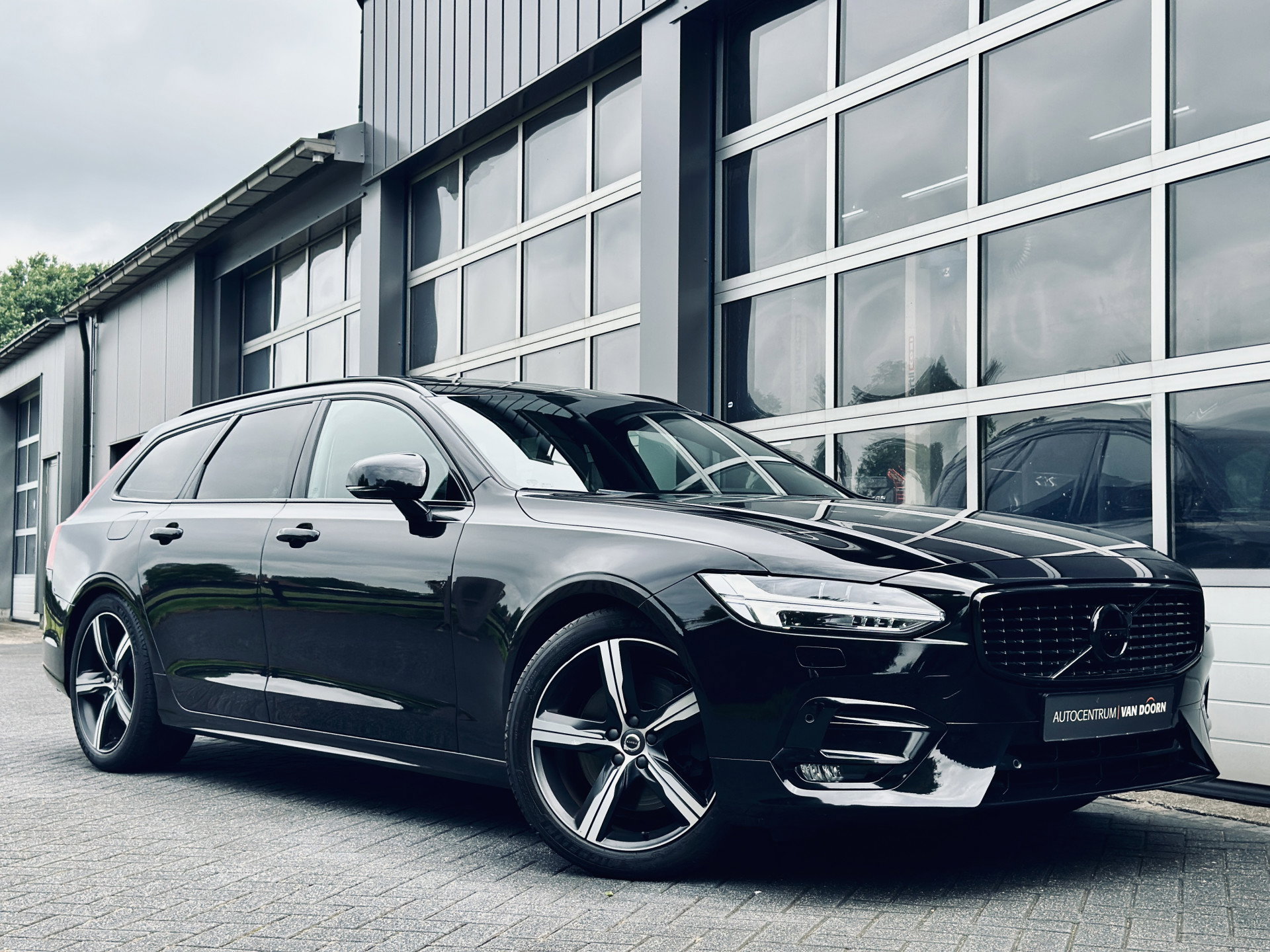 Foto van Volvo V90