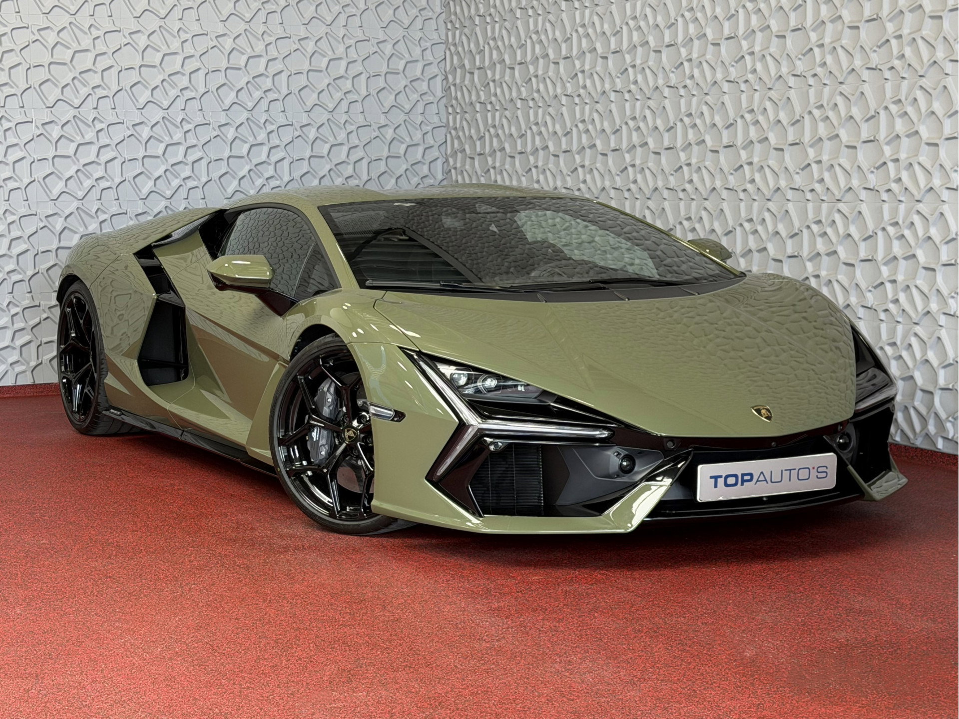 Foto van Lamborghini Revuelto