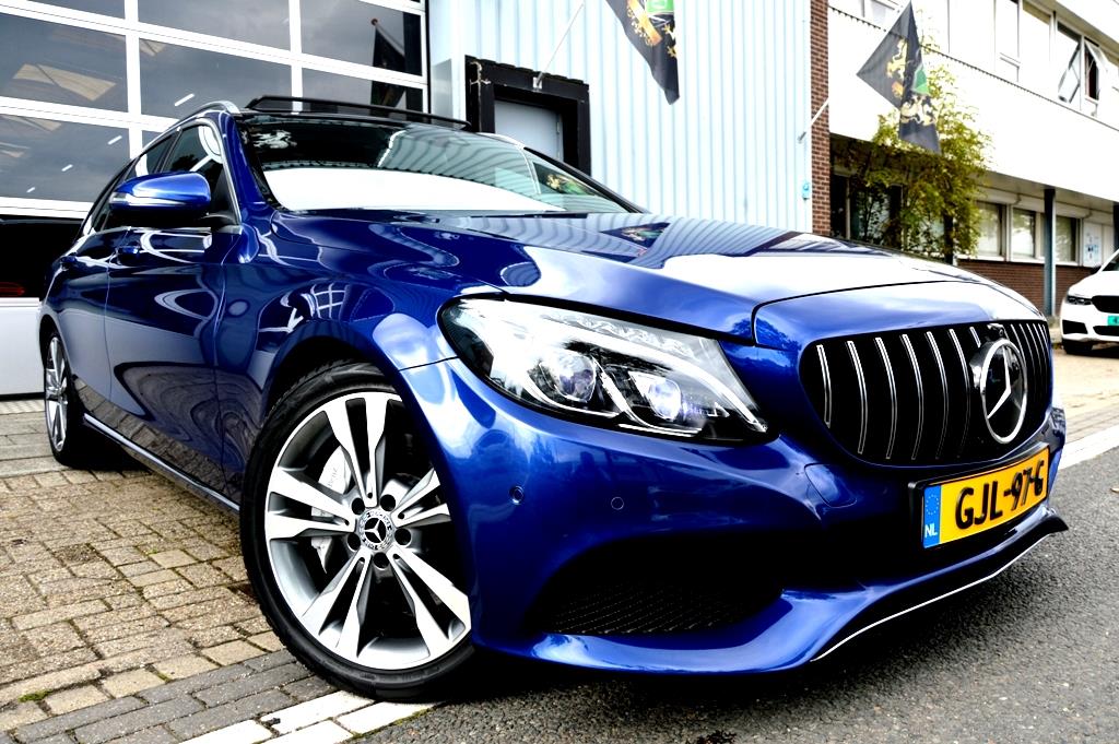 Foto van Mercedes-Benz C-Klasse