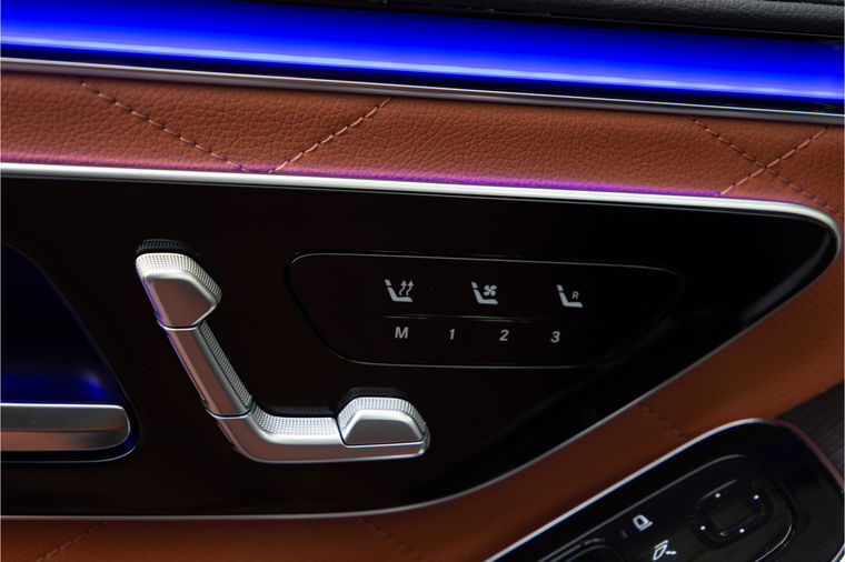 Mercedes-Benz S-Klasse