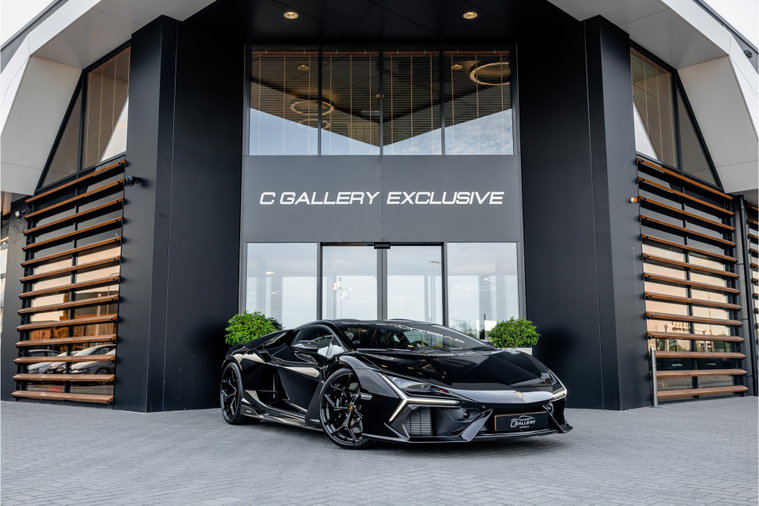 Foto van Lamborghini Revuelto