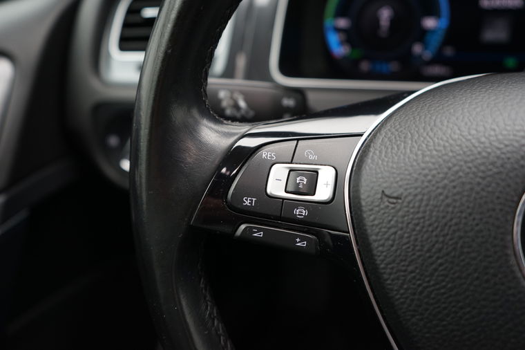 Volkswagen e-Golf