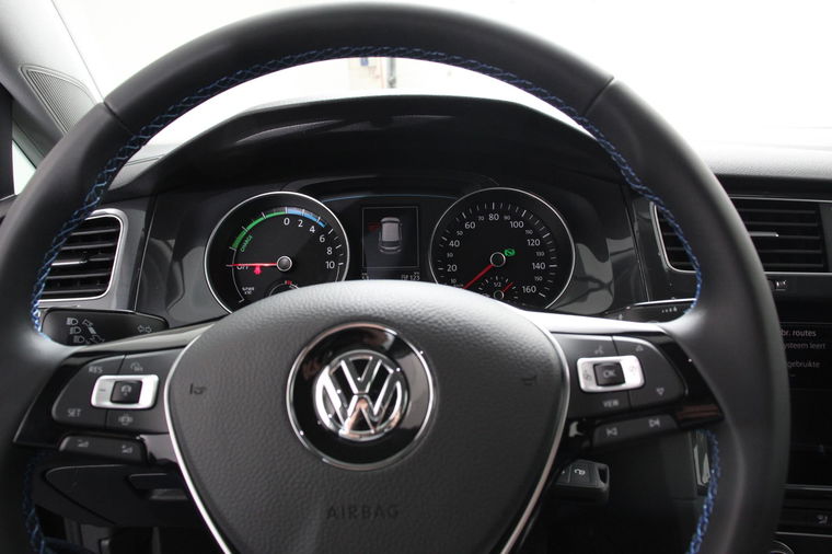 Volkswagen e-Golf