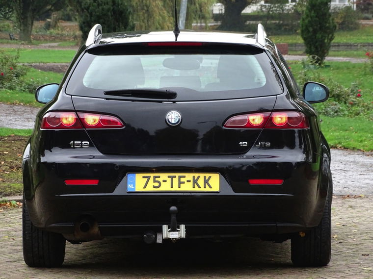 Alfa Romeo 159