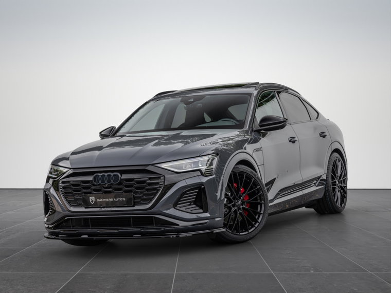 Foto van Audi Q8 Sportback e-tron