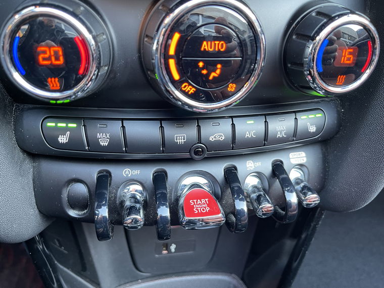 MINI Cabrio