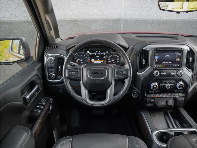 GMC Sierra