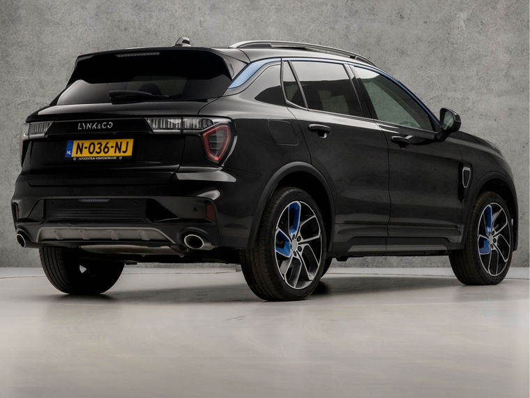 Lynk & Co 01