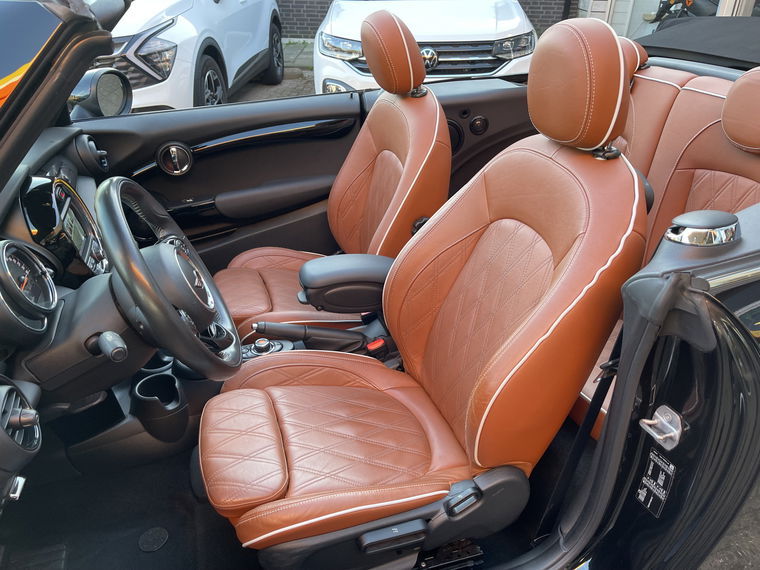 MINI Cabrio