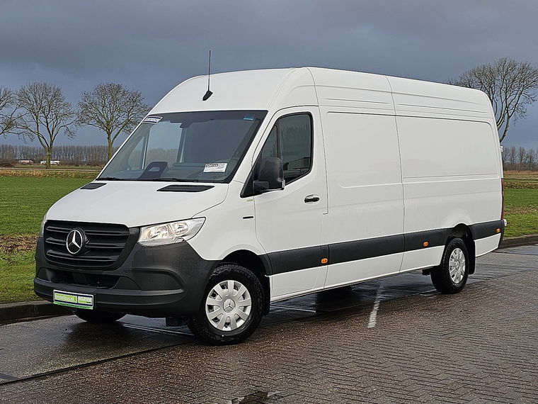 Mercedes-Benz eSprinter