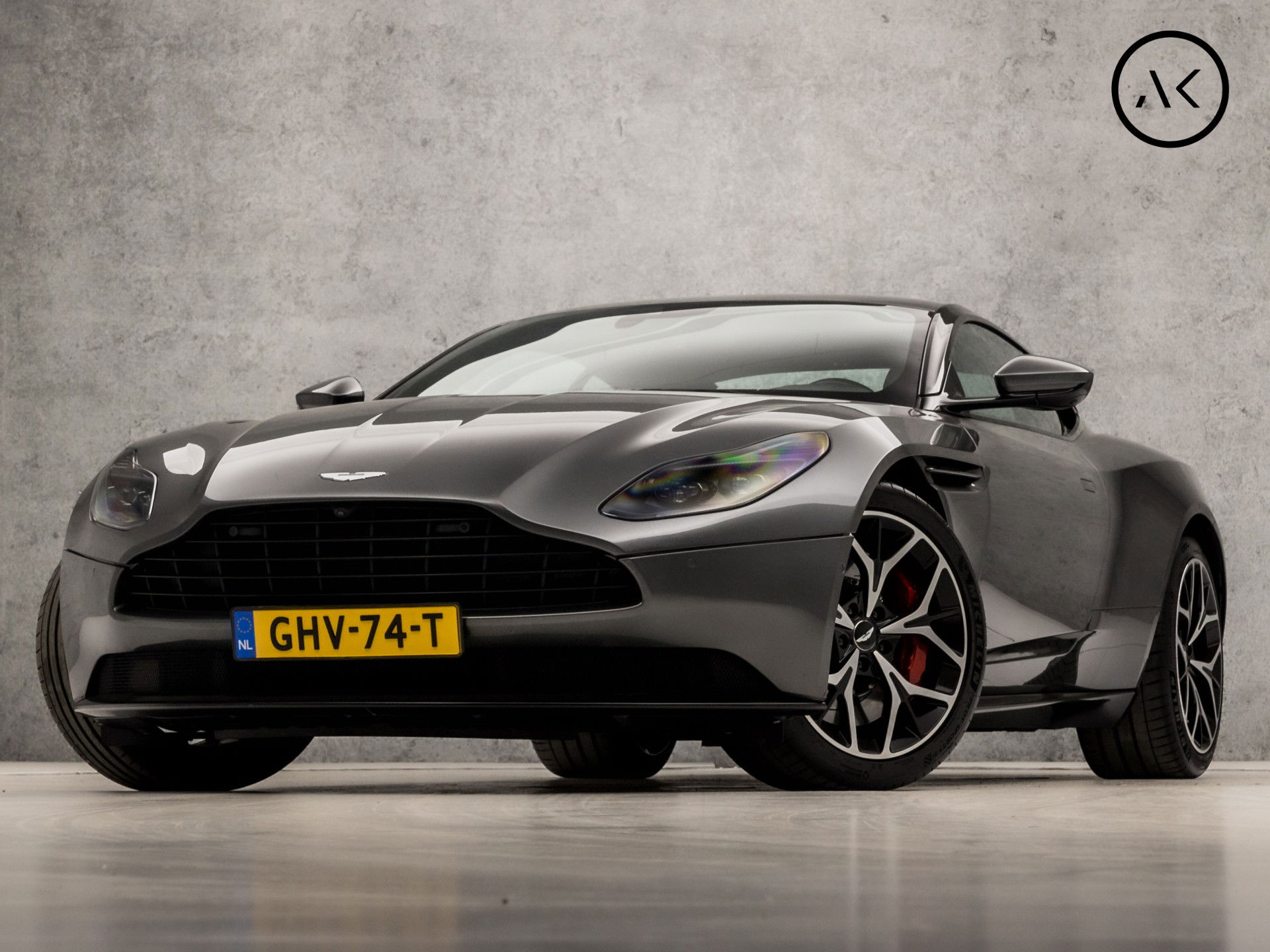 Foto van Aston Martin DB11