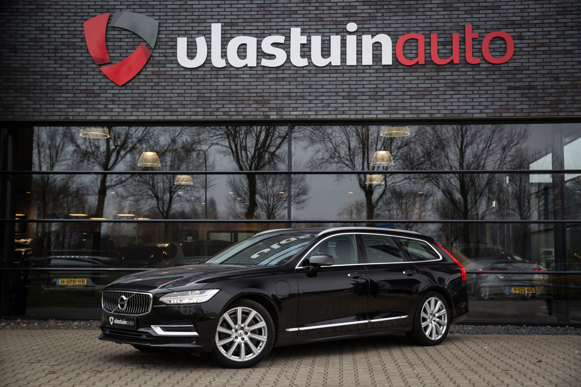Volvo V90