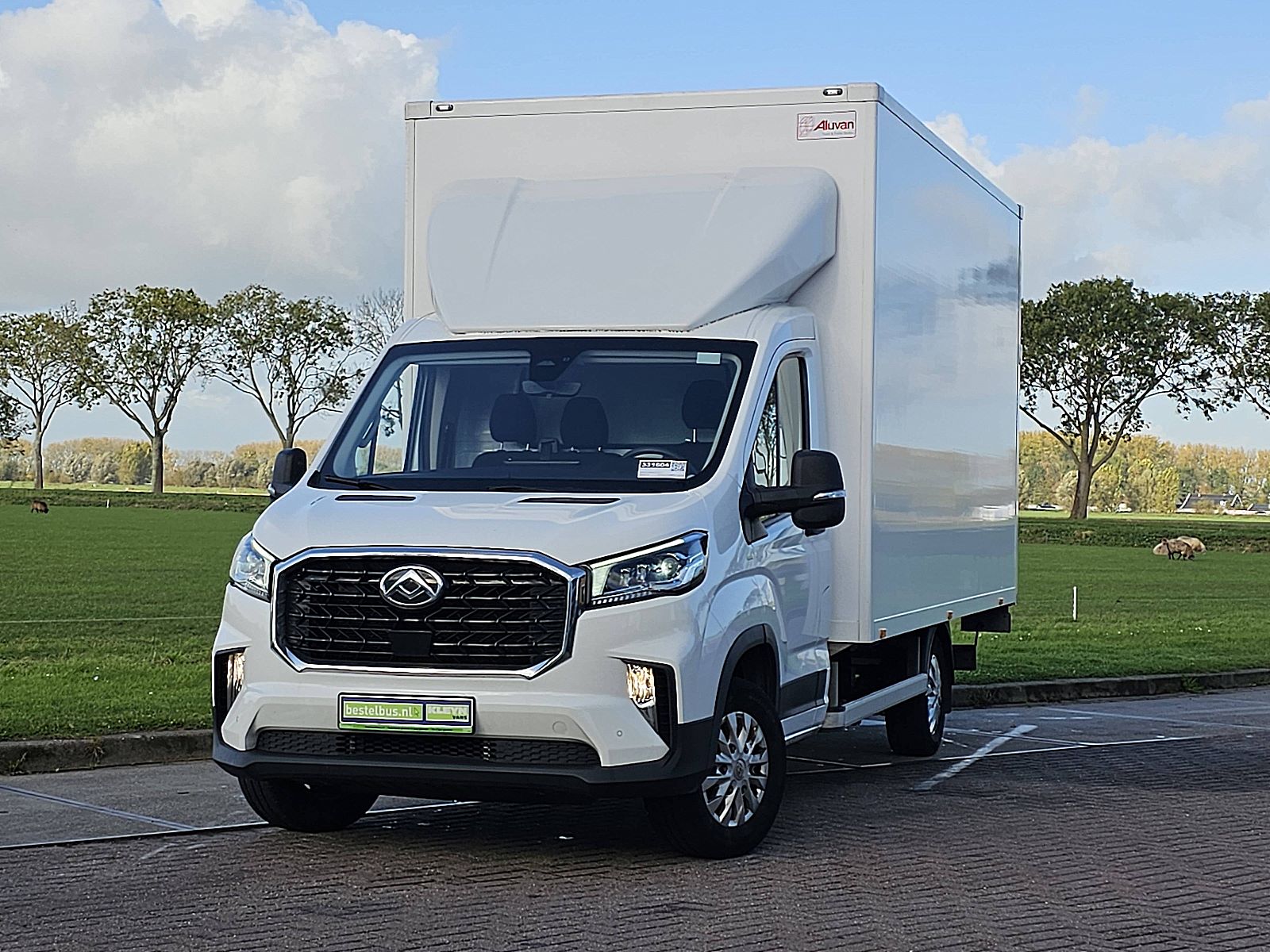 Foto van Maxus Deliver9