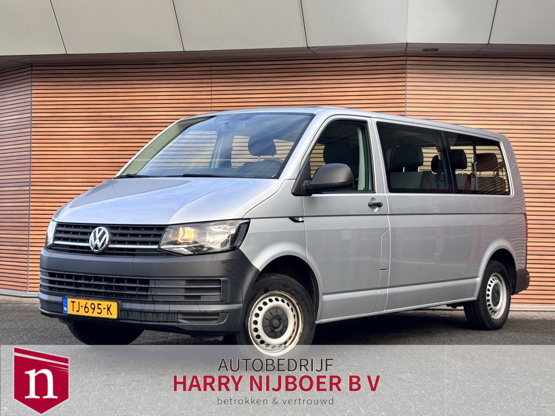 Foto van Volkswagen Transporter Kombi