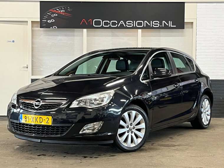 Opel Astra foto 1