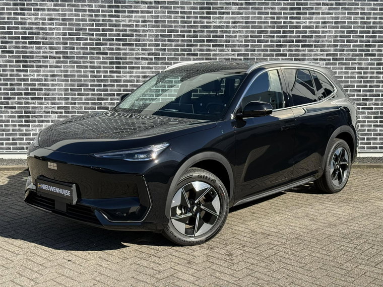 Foto van Geely E5