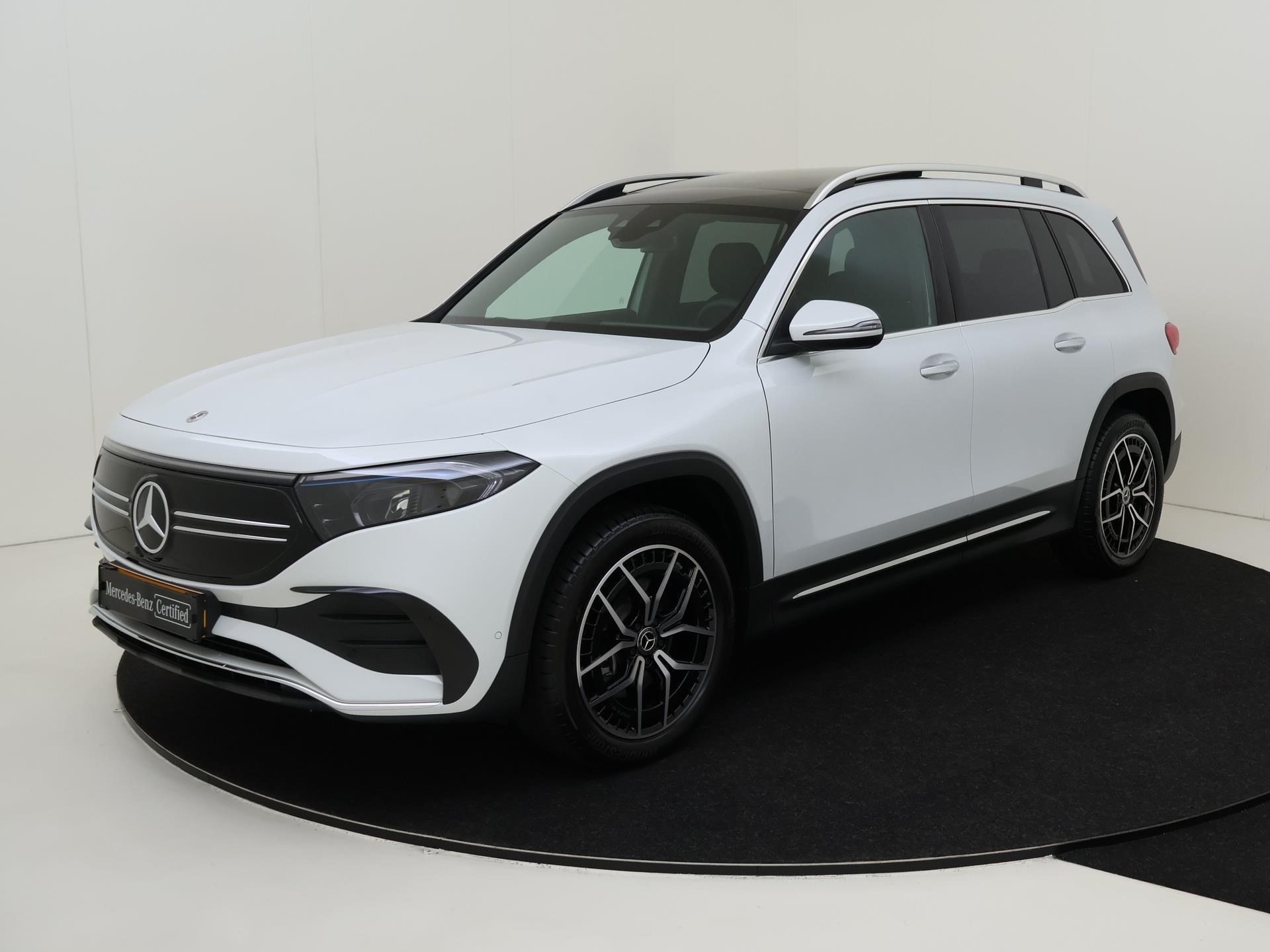 Foto van Mercedes-Benz EQB