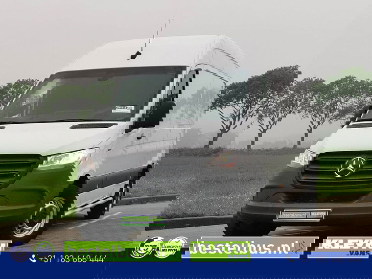 Foto van Mercedes-Benz E-Klasse