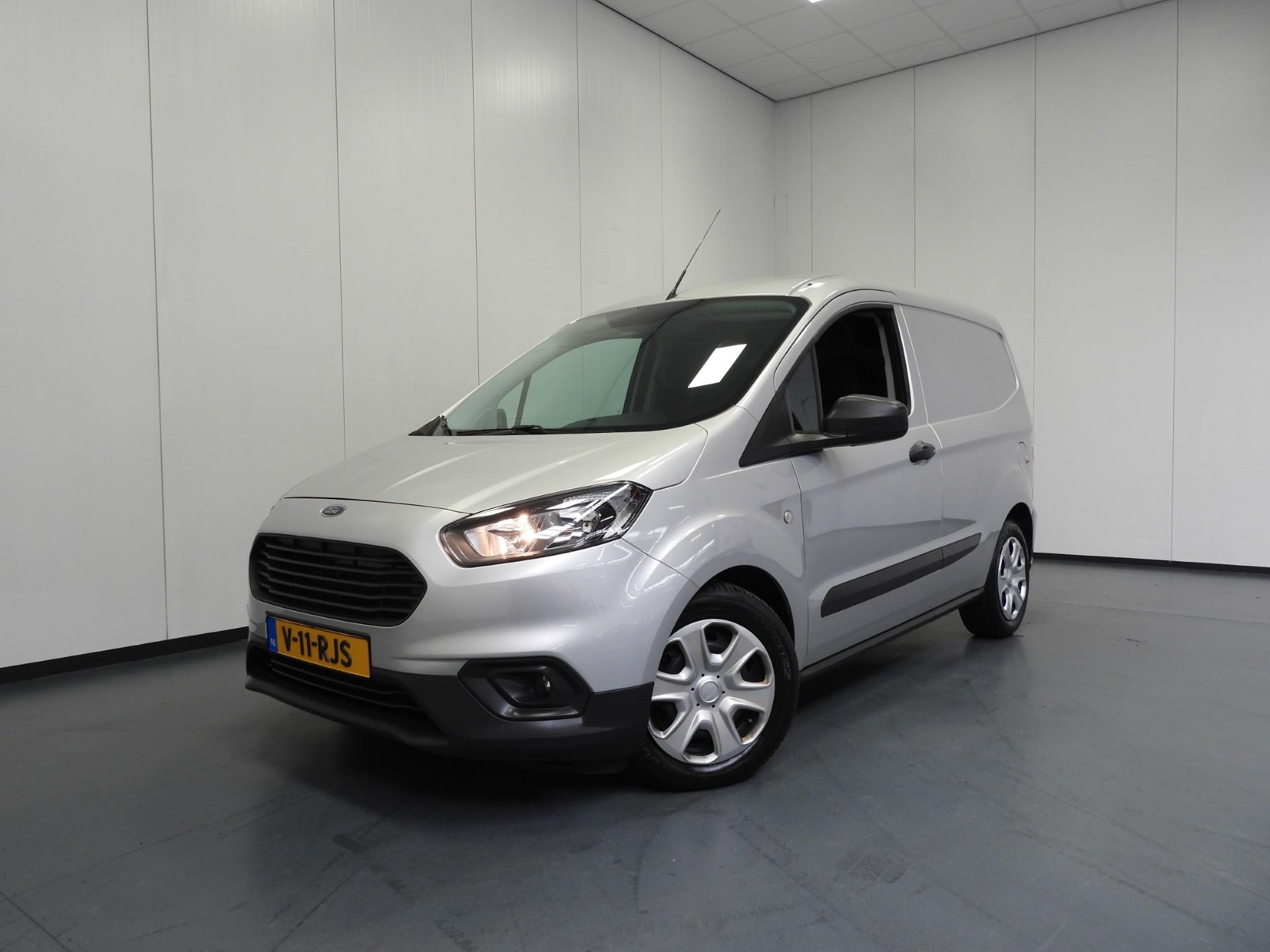 Foto van Ford Transit Courier