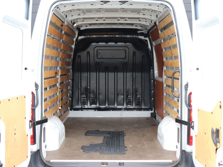 Nissan Interstar