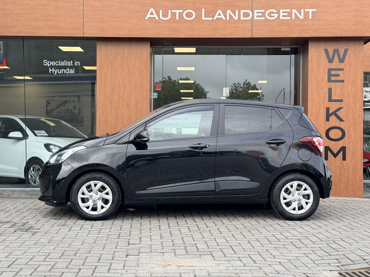 Hyundai i10 foto 1