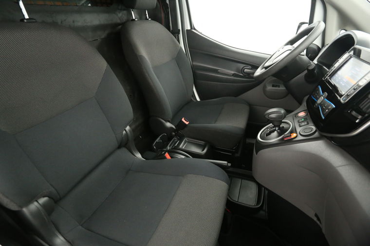 Nissan E-NV200