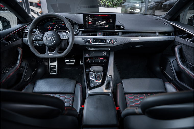 Audi RS5