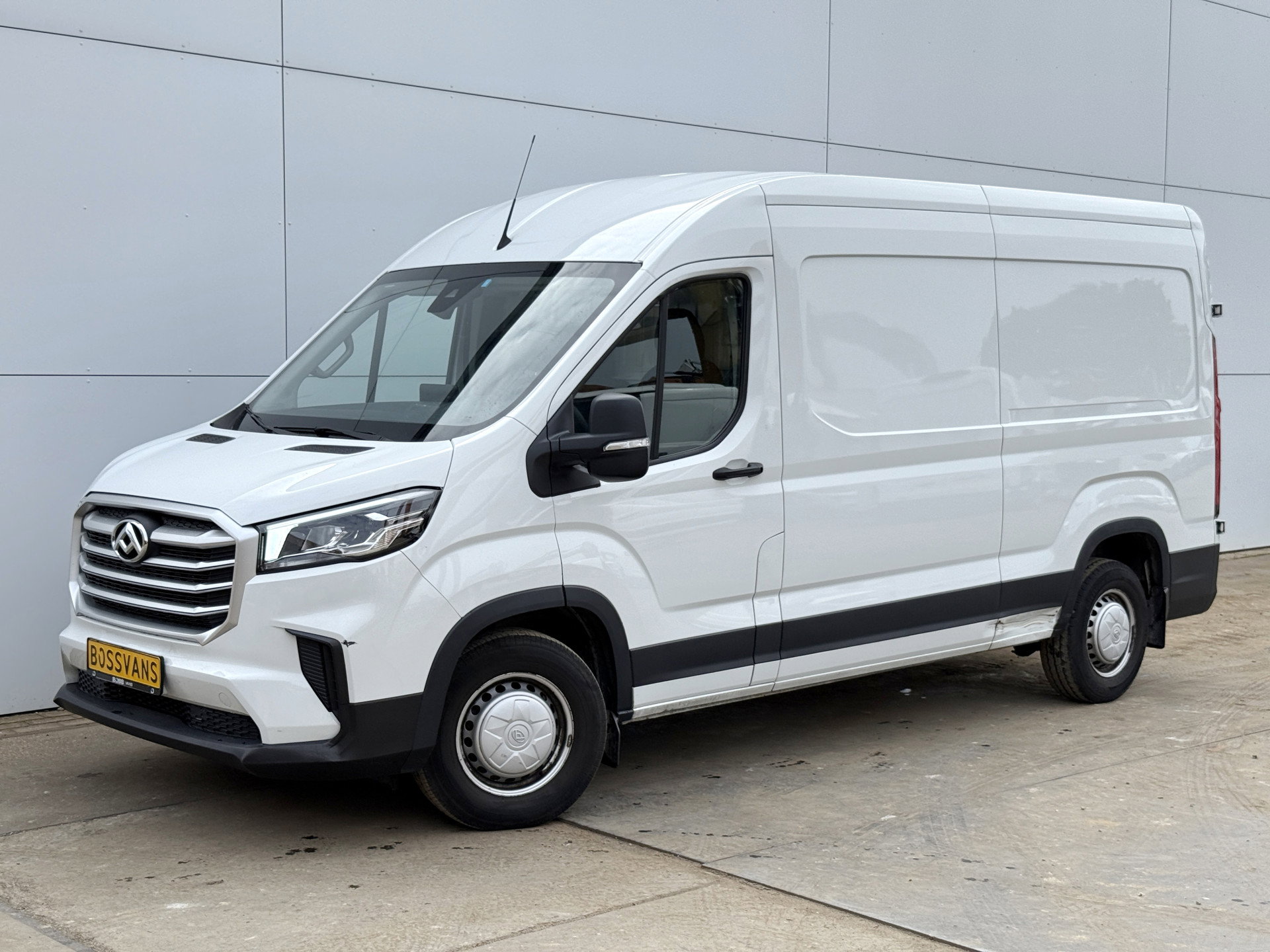 Foto van Maxus Deliver9