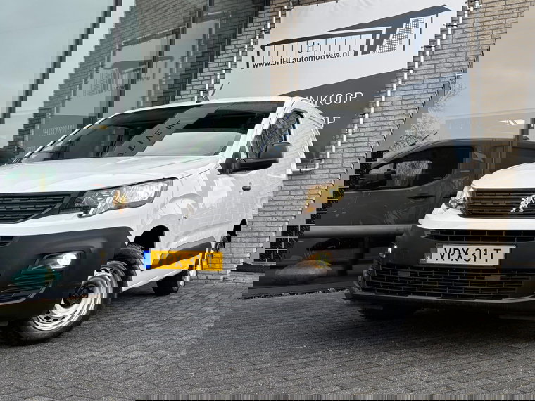 Foto van Peugeot Partner