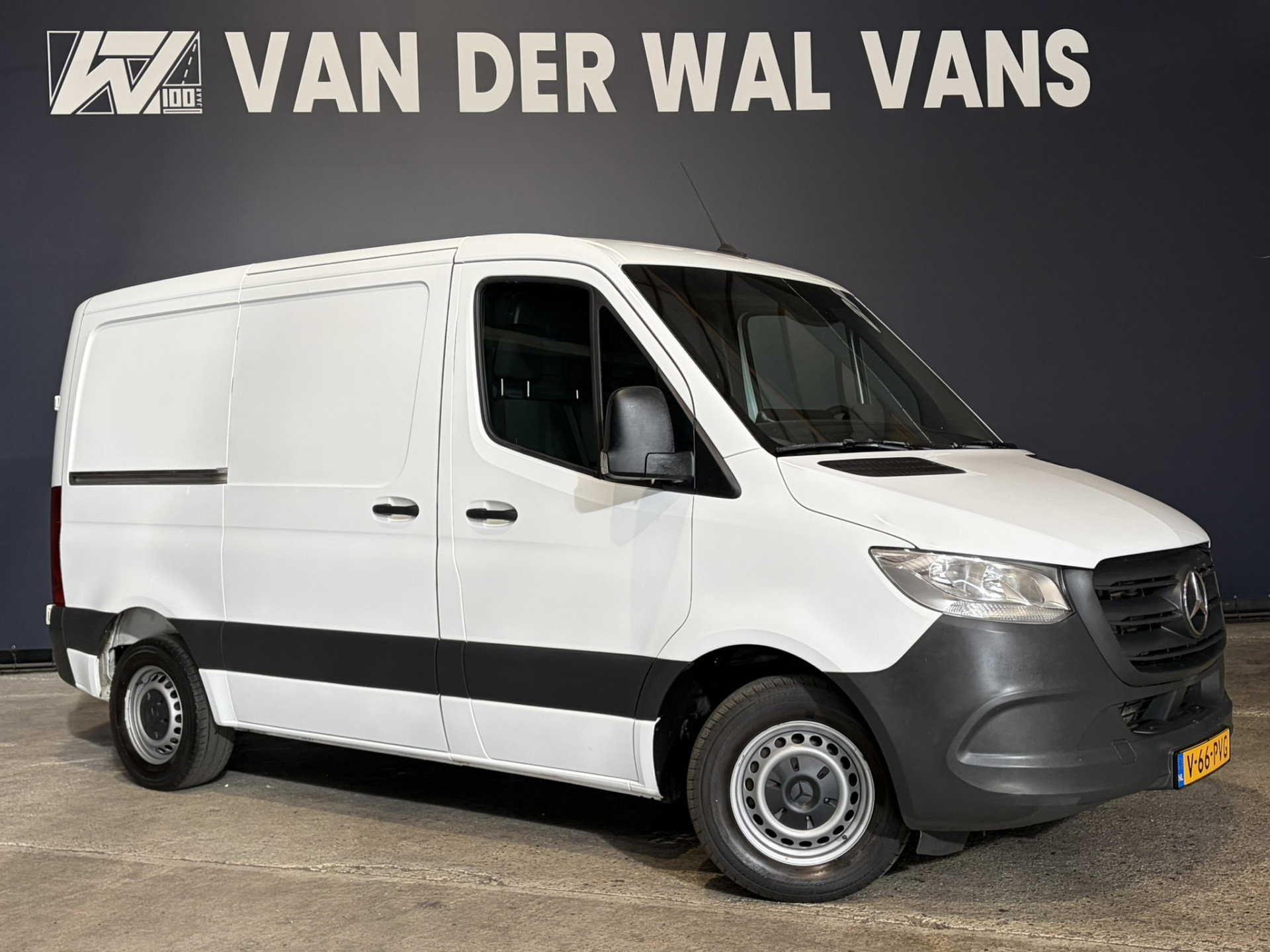 Mercedes-Benz Sprinter 315 CDI 150pk L1H1 Euro6 Airco | Camera | Navigatie | Apple Carplay | Chauffeursstoel | Tachograaf