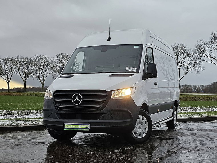 Foto van Mercedes-Benz Sprinter