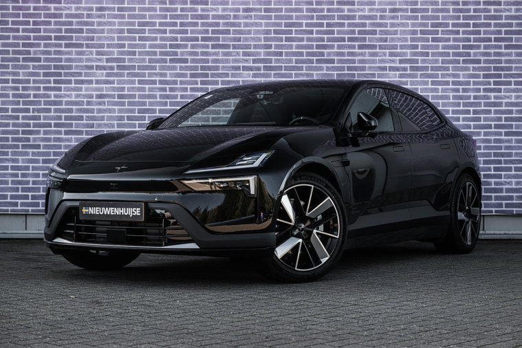 Foto van Polestar 4