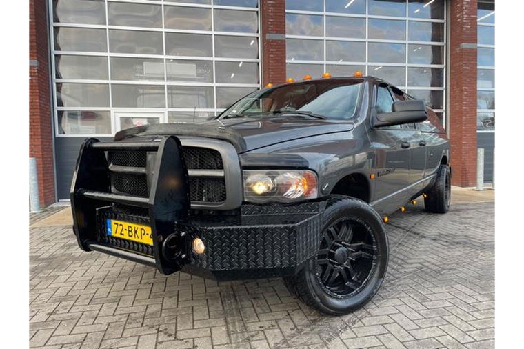 Foto van Dodge Ram Van