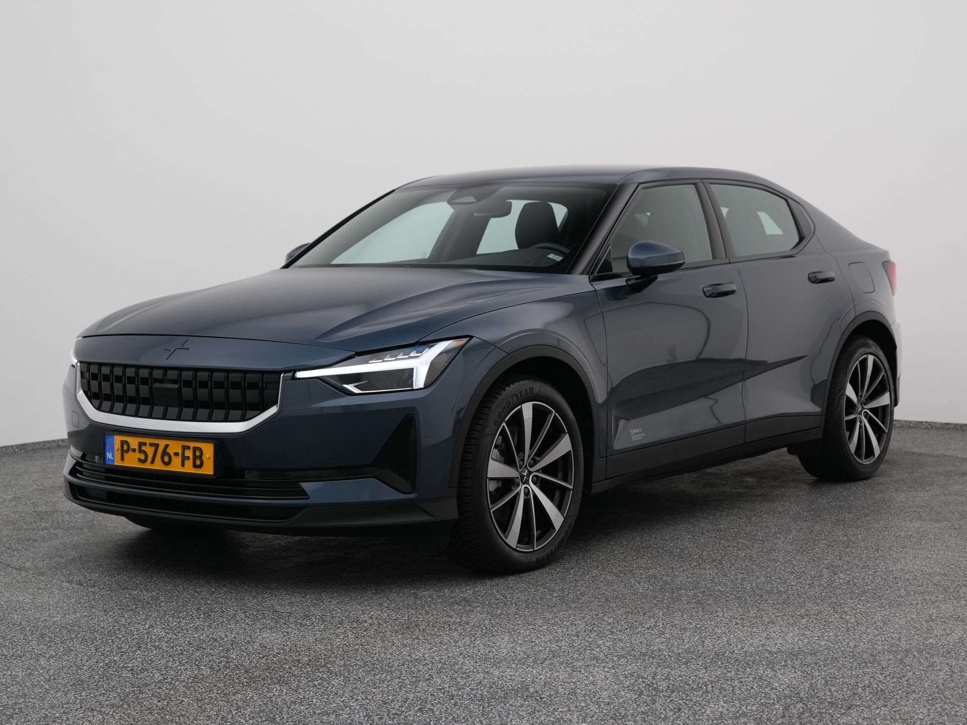 Foto van Polestar 2