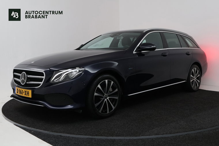 Mercedes-Benz E-Klasse foto 1