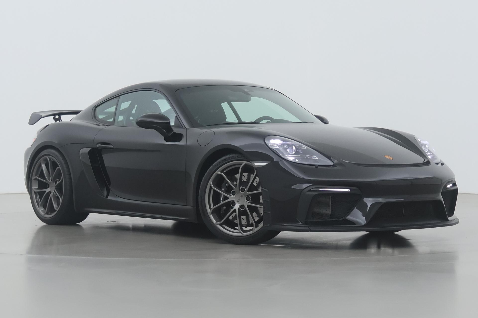 Foto van Porsche 718 GT4