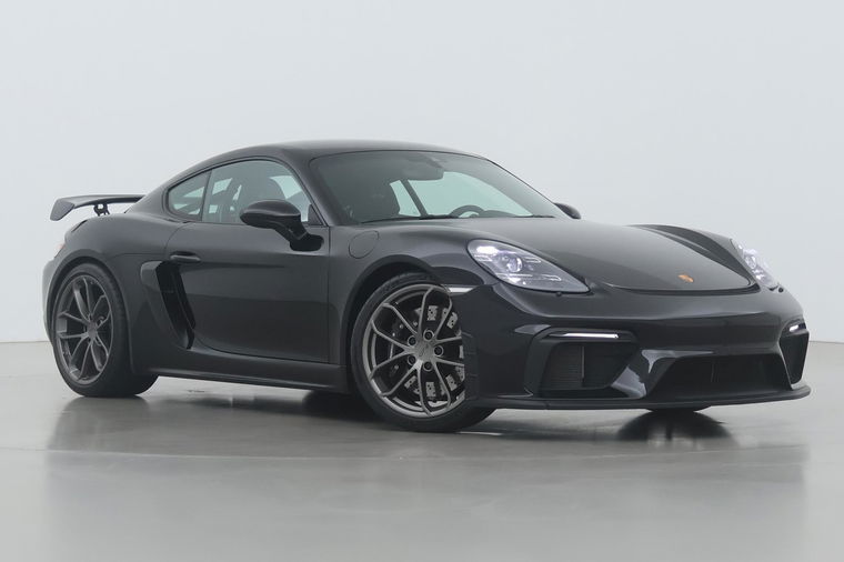 Foto van Porsche 718 GT4