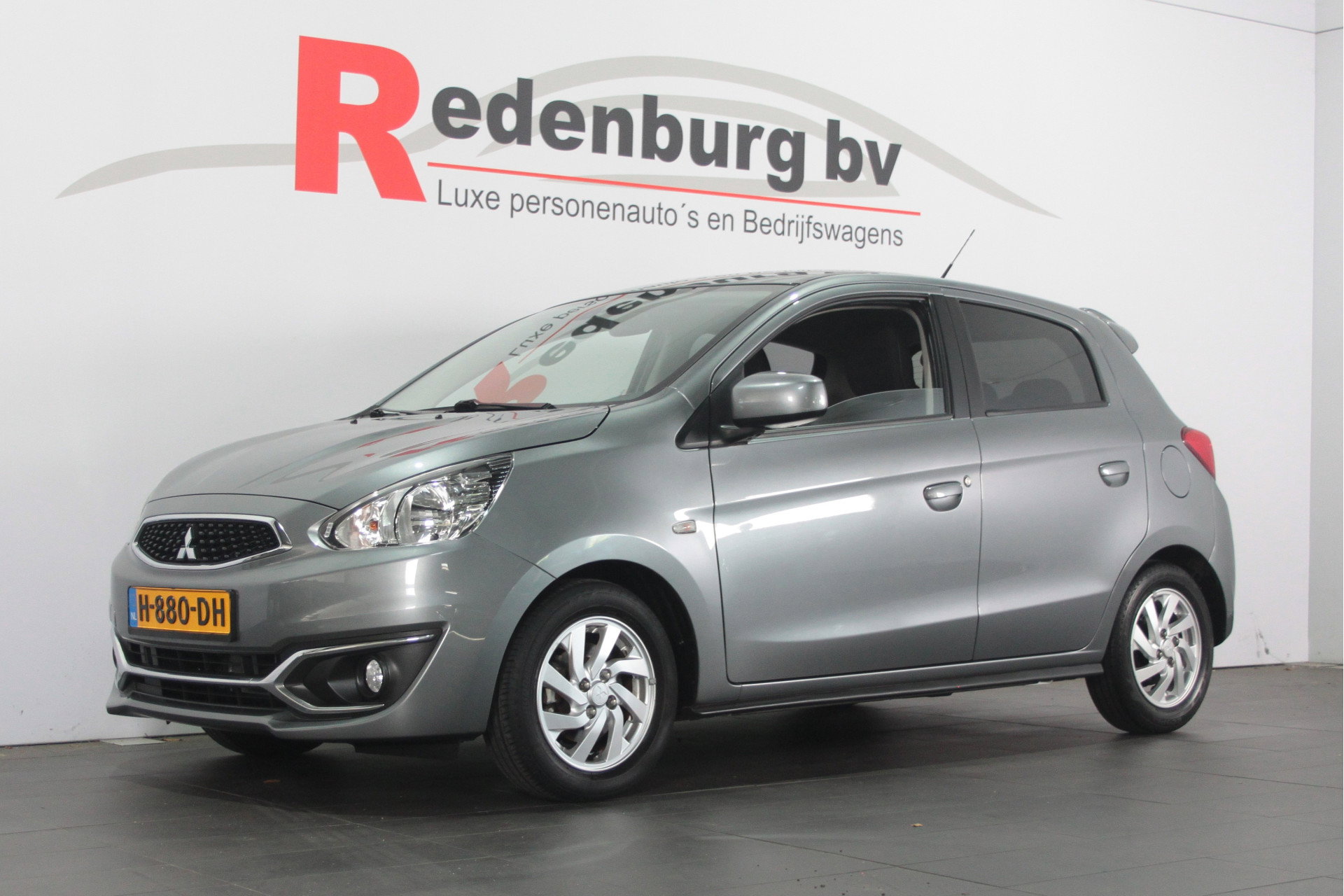 Foto van Mitsubishi Space Star