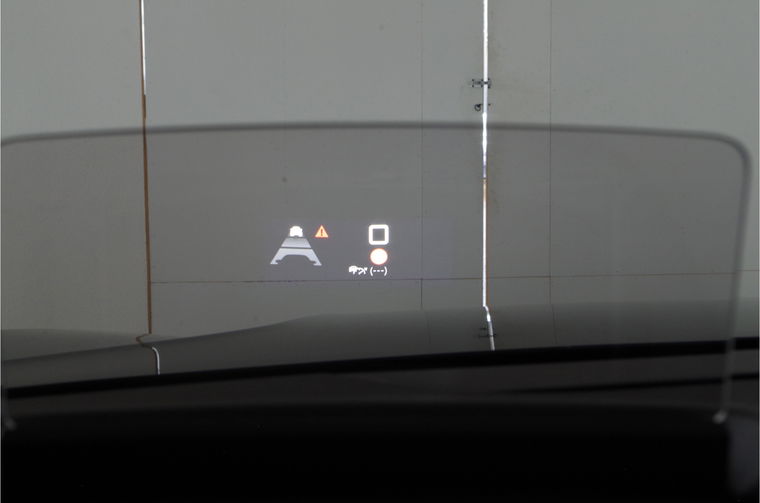 Citroën Ë-C4